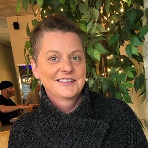 Meet your Posher, Laurie